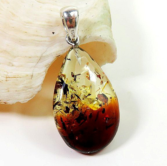 Amber Teardrop Pendant