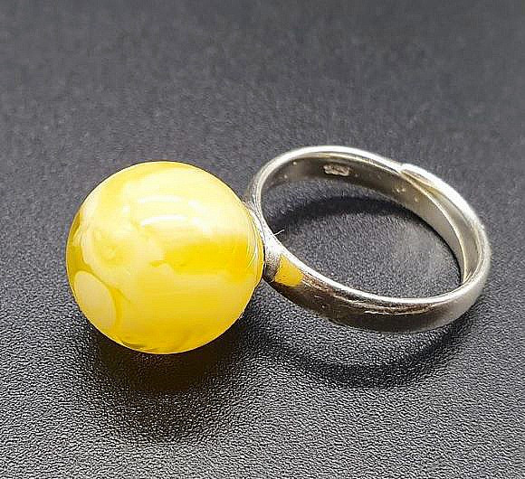Amber Ring