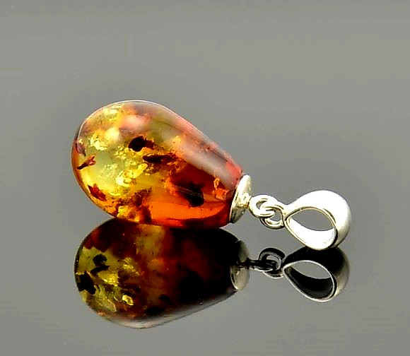 Amber Pendant