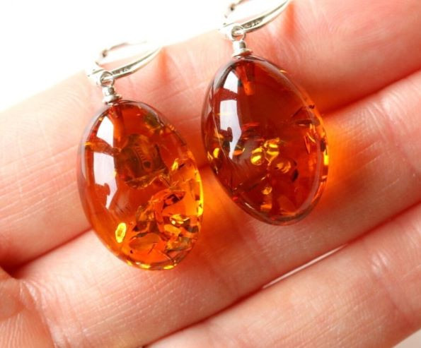 amber earrings