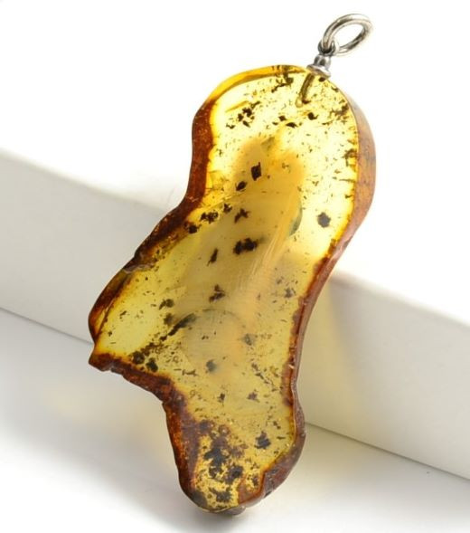 amber pendant 