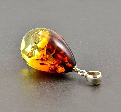 Amber Pendant