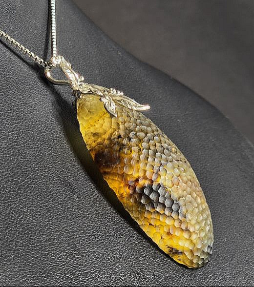 Amber Pendant