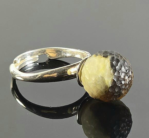 Adjustable Amber Ring
