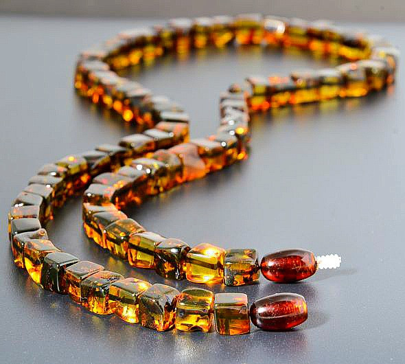 Amber Beaded Necklace 