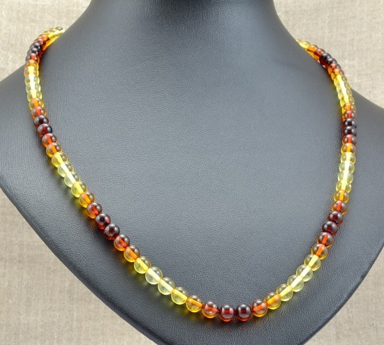 Amber Beaded Necklace 