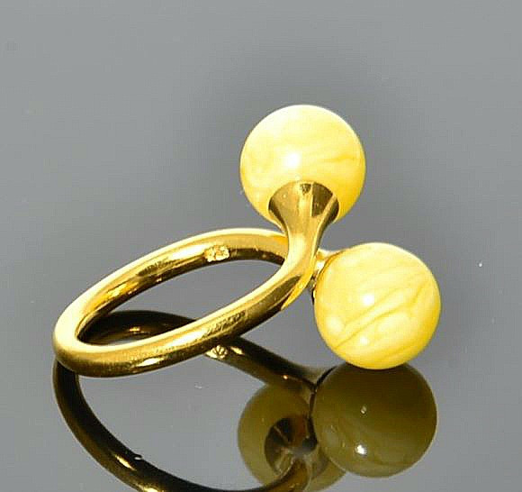 Amber Silver Ring