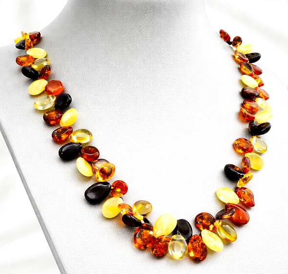 Leaf Amber Necklace 