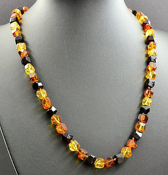 Amber Beaded Necklace 