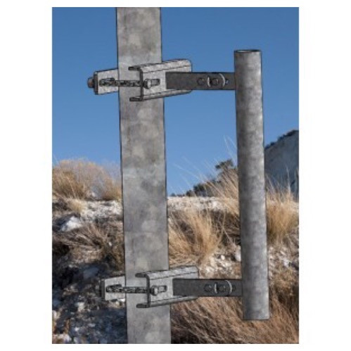 McCown Technology Large Pipe Angle Iron Standoff 24 Inch, 800MTOW