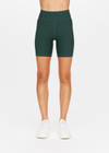 PEACHED 6IN POCKET SPIN SHORT - BRITISH RACING GREEN [USW023006]
