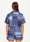 THE UPSIDE women's blue paisley Mascada Andie Shirt is made from tencel cotton. The button up shirt features tortoiseshell buttons. Designed for lifestyle wear.