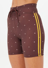 THE UPSIDE women's paisley recycled peached Mikkola 5in Spin Short is designed for soft & supportive mid rise fit featuring a draw cord waist and contrast stripe. Ideal for pilates, yoga & barre.
