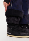 THE UPSIDE women’s navy Hakuba Kiki Ski Suit is a long sleeve full-length ski suit and features a zip opening, an elasticated removable belt and bonded fleece underside for extra warmth. Designed for Après-ski and winter wear.