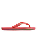 THE UPSIDE women's pink Havaiana Brazil Logo has a slip-on design, made from flexible Brazilian rubber and features flag pin detail. Made for everyday wear.