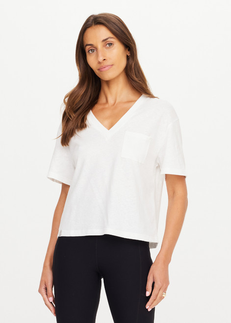 ELINA V NECK TEE - WHITE [USW026055]