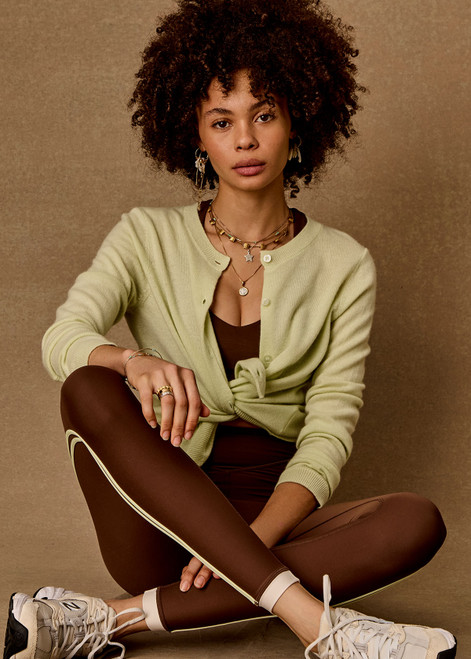 THE UPSIDE women's green Sakina Cashmere Cardigan is designed for a regular fit and features pearlised buttons and ribbed trims. Made for lifestyle.