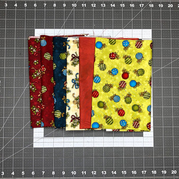 Assorted Fat Quarter Bundle - Christmas/6pc | Sit n' Sew Fabrics