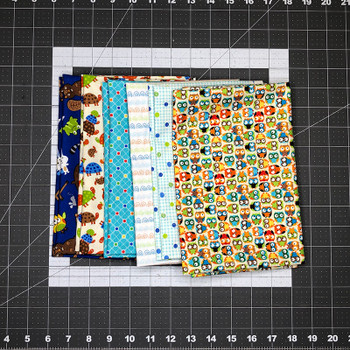 Fat Quarter Bundle – Yellow Creek Quilt Designs