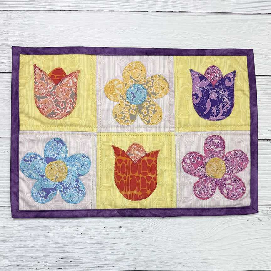 Finished flower applique quilt