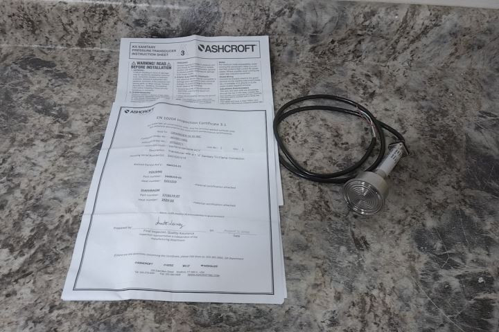 Ashcroft KS7S151542F260 Sanitary Pressure Transmitter 1 1/2 in