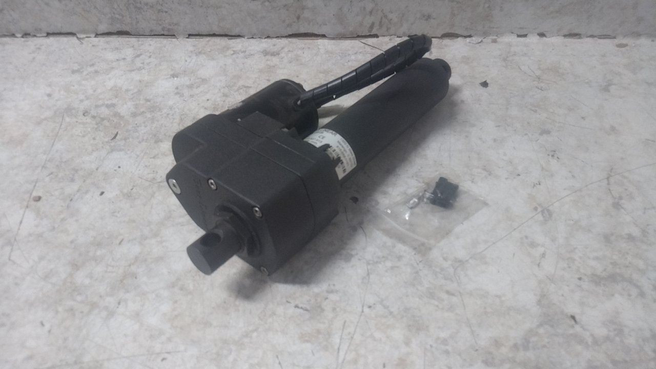 solar power generator kit Mango Power 1*Mango Power E 3kW/3.5kwh@120V Solar Generator Kits