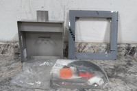 Guy Gray 82643 1/2 In MIP Inlet Connection Outlet Box-10167074