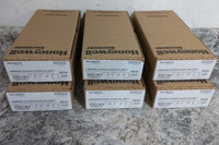 Salisbury E0011R/9 Size 9 11 In Length Class 00 Red Electrical Insulating Gloves-72999273