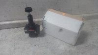 Wilkerson R40-0B-000 1-1/2 In NPT Inlet/Outlet Compressed Air Regulator-78816604