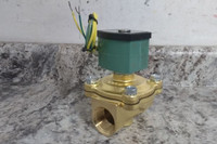 Redhat HT8210G054 1 In NPTF x NPTF Connection 120VAC Solenoid Valve-12885474