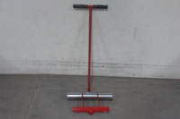 Roberts 10-935 39 In Overall Length 15-3/8 In Overall Width Floor & Wall Roller-75384005