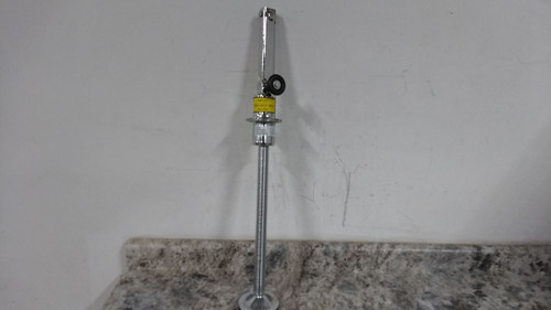 Vestil LJ-21-SS 30 In Overall H 5,000 Lb Capacity Stainless Steel Leveling Jack-39081046