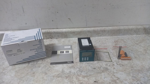 Eutech Instruments ECDOCTP2000PPG 80-250V Polarographic DO Controller-51664254