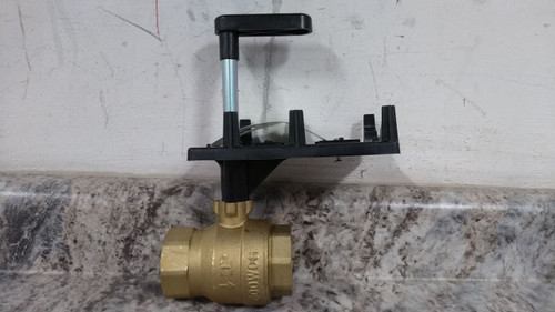 Siemens 599-10326S 1-1/2 In Port Connection Size HVAC Control Ball Valve-69754042