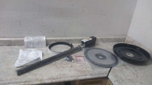 Aro LP2002-1-B 0.3 GPM Max Flow Rate 5 Gal Grease Pump with Gun-56281762