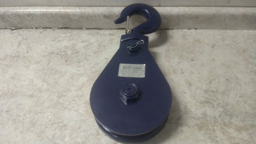 B/A Products Co. 6I-8T8 5/8 In; 3/4 In Compatible Rope Dia Snatch Pulley Block-67447254