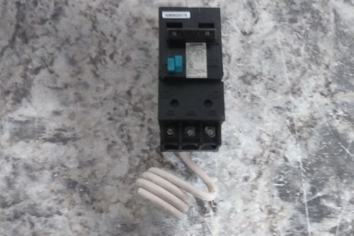Siemens B215AFH 120/240VAC 15 Amps 2 Poles Miniature Circuit Breaker-94078554