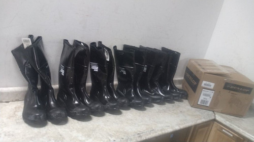 Dunlop 8662200 6 Pk Size 13 D Men's Black Steel Toe Rubber Boot-41432104