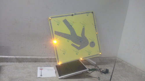 Tapco 2180-00214 30 In Sign Height 30 In Sign Width LED Traffic Sign-21276748