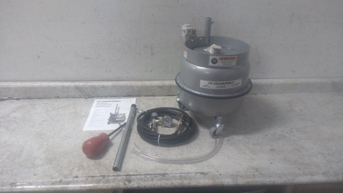 Gearwrench 3795D Steel Brake Bleeder Tank-51551146