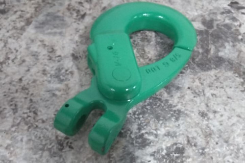 Campbell 5749095 5/8 In Trade Size Green Alloy Steel Self-Locking Hook-10445902