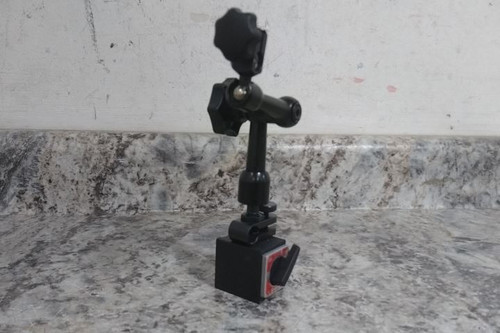 Starrett 660 7.5 In Maximum Reach Magnetic-Base Indicator Holder-10688597