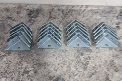 Atkore P2484 EG 20 Pk 1-5/8 x 4 x 4 In 90 Degree Gusseted Fitting-70156002