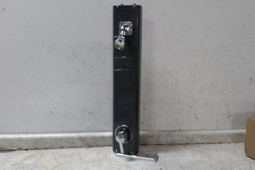 Zurn Z7500 1/2 In NPT Connection Size 2.5 GPM Shower Faucet Panel-67659824