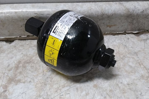 Parker AD075B25T9A1 45 Cu In Fluid Volume 2600 Max PSI Diaphragm Accumulator-14905553