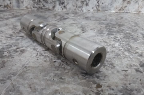 Belden DUJ-SS1000x500K 1/2 In Bore Diameter 4-7/8 In Overall L Universal Joint-93741115