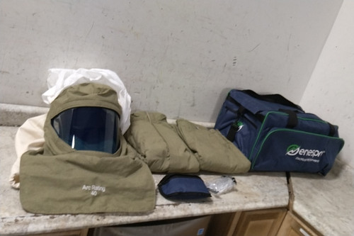 National Safety Apparel KIT4SCLT40NGLG Size L Arc Flash Protection Clothing Kit-76784785