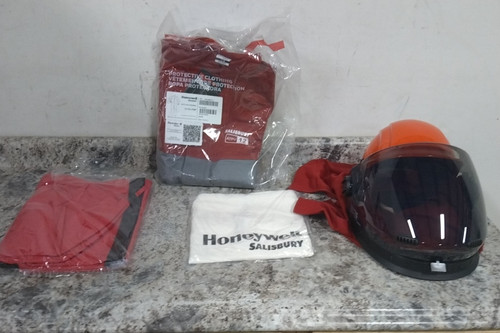 Salisbury SKCA12RGM-LF-PP Size M Gray/Red Arc Flash Clothing Kit-48033601