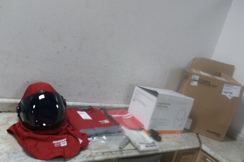 Honeywell Salisbury SK40RGM-C-PP Size M 40 Cal/Cm2 Arc Flash Kit (No Bibs)-40921614