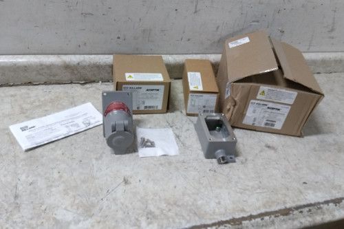 Hubbell UGR1-20231QW 125VAC 20 A Single Phase Aluminum Housing Receptacle-45829862